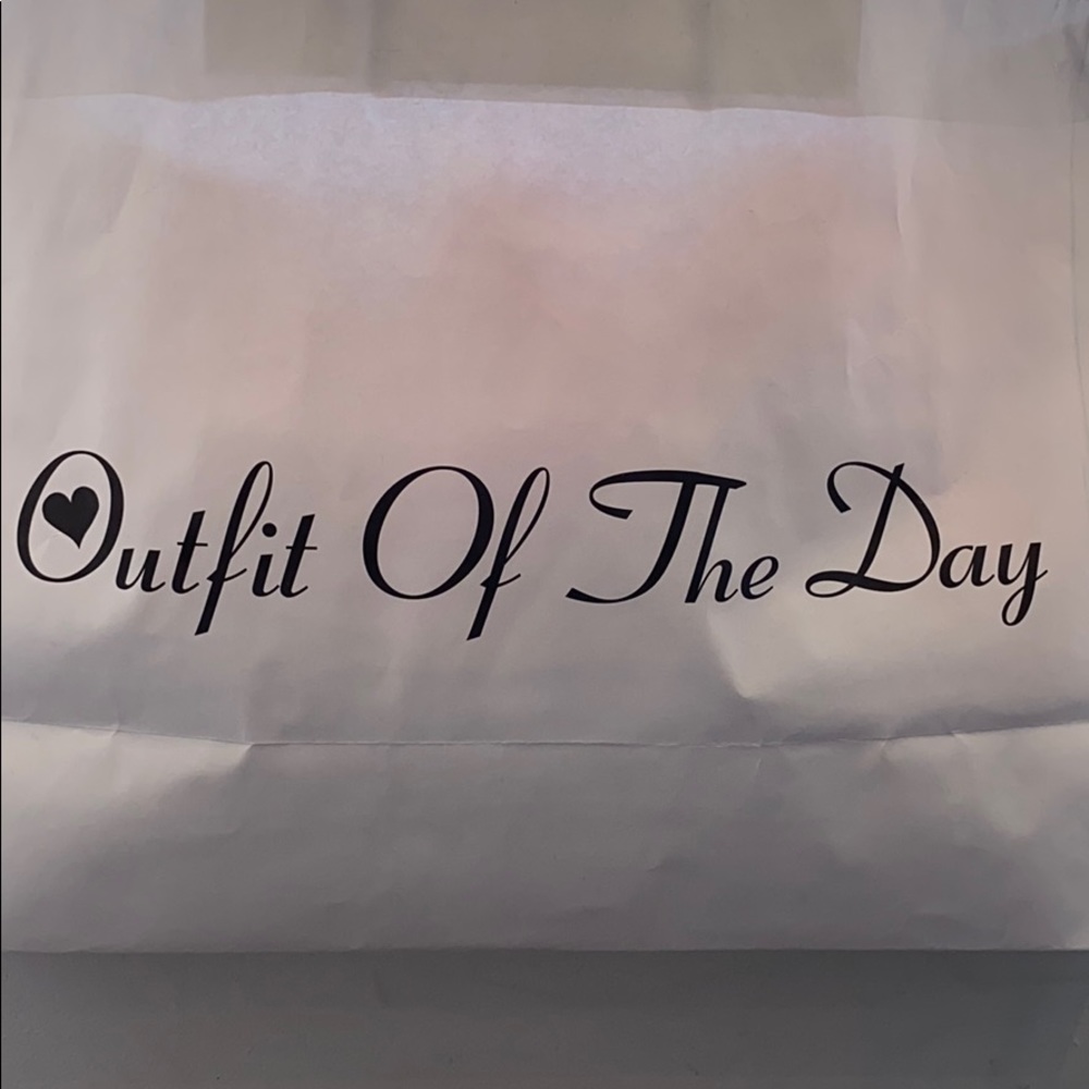 Meet your Posher, Tania